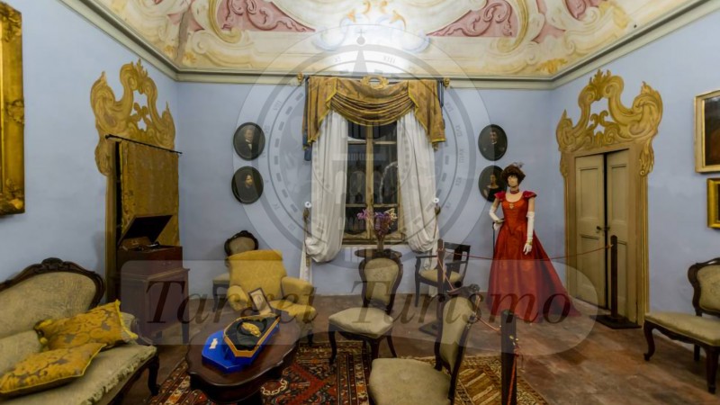 Castello Mina della Scala