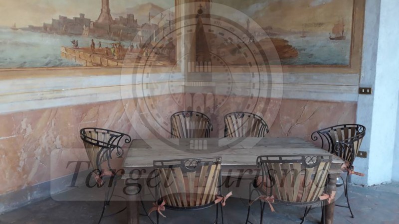 Pedalando lungo il naviglio civico