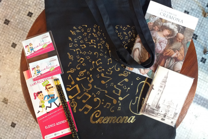 A Natale regala CREMONA