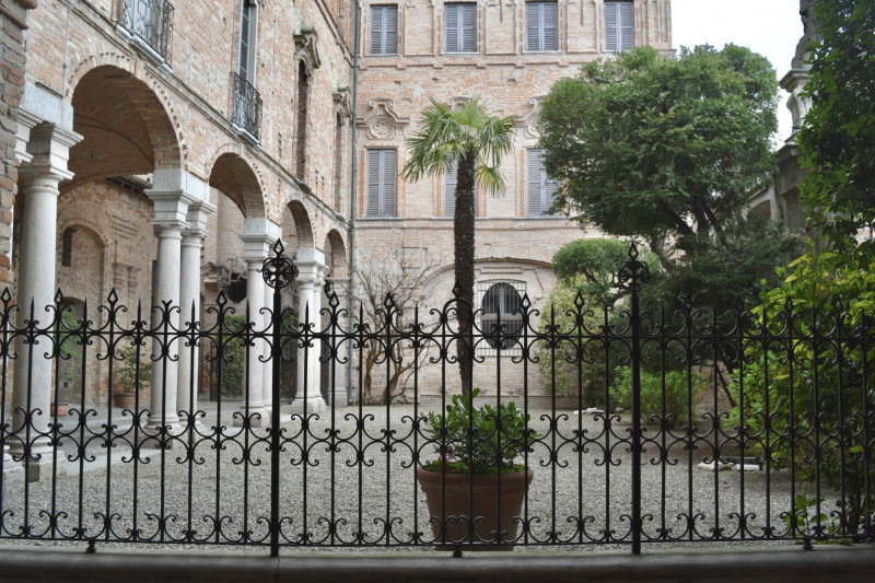 Palazzo Terni de Gregorj