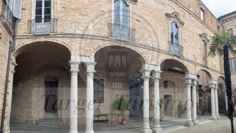 Palazzo Terni de Gregorj