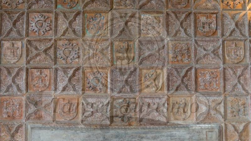 IL CASTELLO DI TORRECHIARA